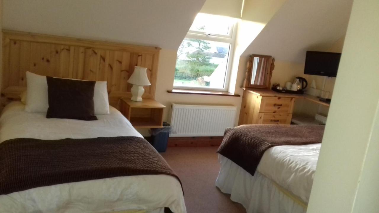 Standard Twin Room,747098093:JPEG